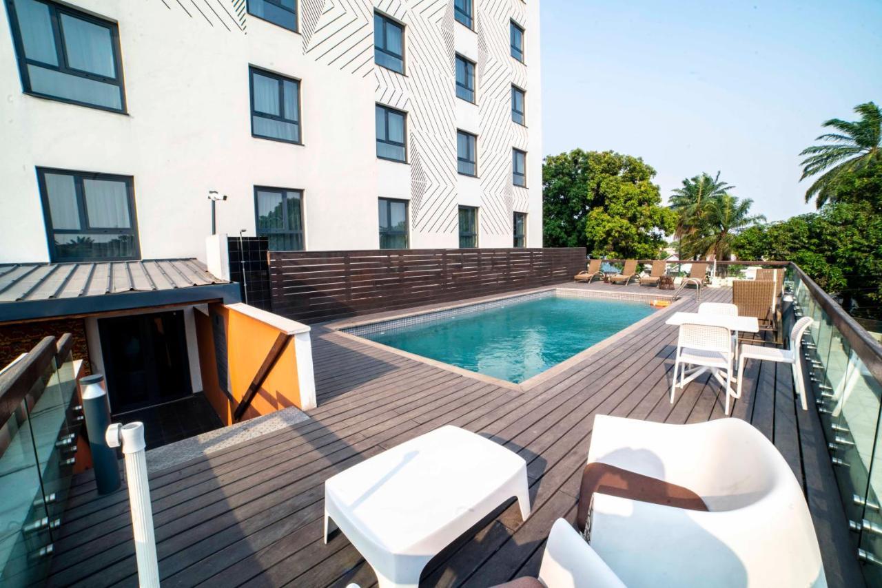 Onomo Hotel Дуала Екстер'єр фото